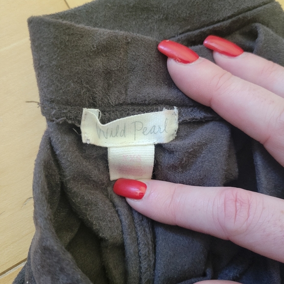 Wild Pearl Faux Suede Leggings XXS - Picture 2 of 3